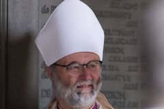 Tributes paid to Bishop of Buckingham after unexpected death