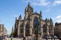 Scottish Parliament recognises church of John Knox in 900th anniversary year