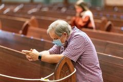 Gallup Poll: More Than Half of Americans Rarely Go to Church