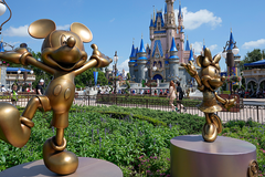 Florida, Disney settle lawsuit over governance by tourism district