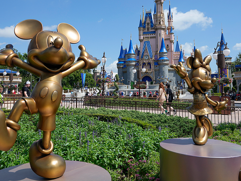 Florida, Disney settle lawsuit over governance by tourism district