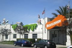 'Quiet On Set' alleges sex offender joined Nickelodeon actors' Bible study, emailed cast members