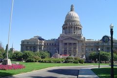 Idaho passes law protecting school employees who refuse to use trans pronouns