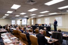 Trustees affirm health of SBTS, elect Keith Daniels as chairman in spring meeting | Baptist Press