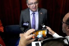 Pressure mounting in Arizona legislature, division in GOP