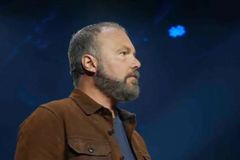 Mark Driscoll Apologizes For That Viral Men's Conference Rebuke - RELEVANT
