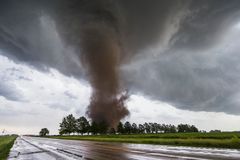 At least 4 dead as tornadoes hit multiple states