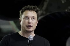 SEC wants Musk out at Tesla