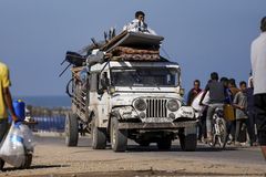 Israel reopens Gaza border crossing for aid trucks