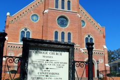 Armed teenager, safety check disrupt Catholic mass in Louisiana