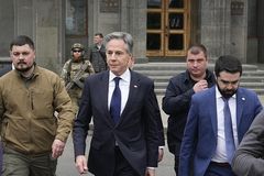 Blinken visits Kyiv, continues vowing U.S. support