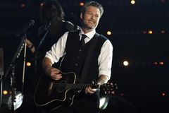 Blake Shelton says he 'absolutely loves' 'The Chosen'; Jesus actor Jonathan Roumie responds