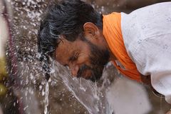 Record temperatures in India linked to thousands of deaths