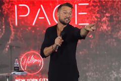 Carl Lentz says he is not 'a disgraced pastor’