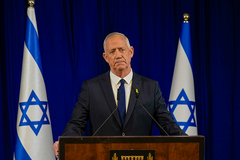 Israeli prime minister calls for unity after rival resigns from war council