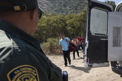 Biden to allow over half a million illegal immigrants apply for U.S. residency