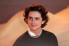 Timothée Chalamet + 'Uncut Gems' Director + Ping Pong = Take Our Money - RELEVANT