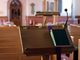 Most pastors lack extensive secular work experience, survey finds
