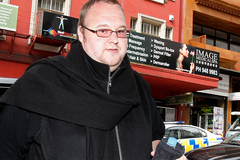 New Zealand to extradite Megaupload founder to U.S.