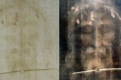 New X-ray technique validates the Shroud of Turin's antiquity