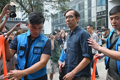 Hong Kong journalists convicted of sedition face prison