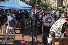 Protests resume as Columbia University students return to campus