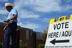 Nearly 100K Arizonans can vote without verifying citizenship, court says