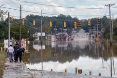 Death toll rises from Helene while supplies are rushed to North Carolina and Florida digs out | Baptist Press