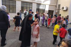 Nuns shelter 800 refugees from conflict in Lebanon