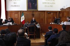 Most Mexican Supreme Court justices to resign for overhaul