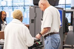 Georgia man indicted for alleged bomb threat against polling location