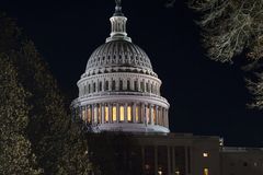 House approves plan to keep government open hours before deadline