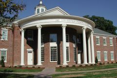 Patterson at dedication: Missionaries, new churches key a seminary's success | Baptist Press