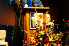 Roberts encourages graduates to be 'equipped for the journey' | Baptist Press