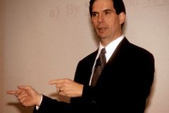 Dean's research team uncovers 'formerly unchurched' insights | Baptist Press