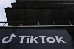 Trump asks Supreme Court to delay TikTok ban