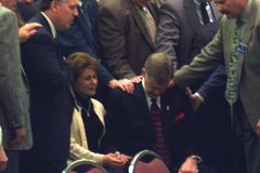 Phil Roberts named 4th president of Midwestern Seminary in unanimous vote | Baptist Press