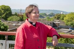 Bishop of Bristol announces retirement