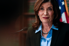 Gov. Hochul considering removing embattled NYC mayor