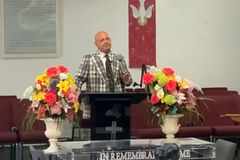 California pastor could spend 220 years in prison for allegedly scamming friends of nearly $240K