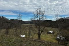In the Hills of Tennessee, a Developer Hopes To Offer Blue State Christians a Refuge