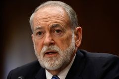 Huckabee calls Mormons, Christians, Jews 'people of the Book' at Senate hearing