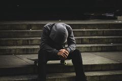 US drops to its lowest ranking in ‘Happiness Report’: Under 30s cite ‘increase in loneliness’