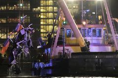 Cause unclear in Hudson River chopper crash that killed six