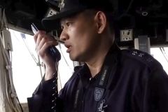 Taiwan finds dozens of troops holding Chinese residence permits