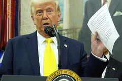 Supreme Court stalls Trump deportations under 1798 law