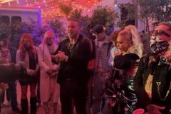 Watch Brandon Lake Lead Jelly Roll’s Crew in Prayer Before Their Stagecoach Performance - RELEVANT