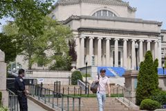 Protesters shut down Columbia University library
