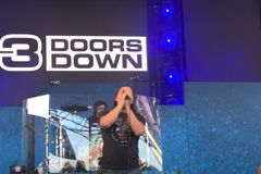 3 Doors Down lead singer diagnosed with stage 4 cancer, asks for prayers: 'We serve a mighty God'