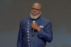 Man who alleges TD Jakes sexually abused him refiles motion to dismiss pastor’s defamation lawsuit